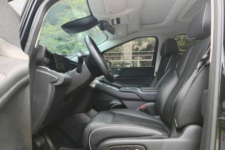 Used XPeng X9 2024 702 Ultra-Long Range Max