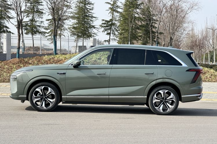 Used Wey Lanshan 2025 Four-Wheel Drive Ultra
