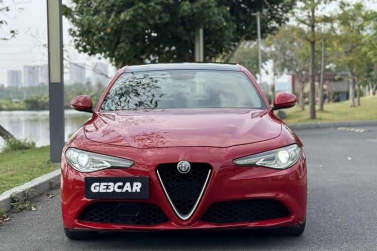 Used Alfa Romeo Giulia 2017 2.0T 280HP Luxury Edition