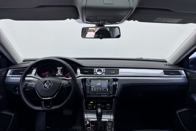 Used Volkswagen Passat 2017 330TSI DSG Luxury Edition