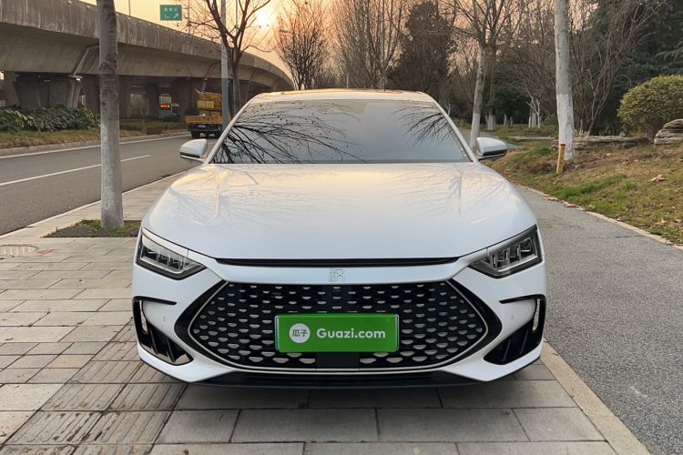 Used BYD Han 2023 DM-i Champion Edition 121KM Prestige Model
