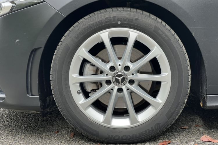 Used Mercedes-Benz A-Class 2020 Restyled A 200 L Sport Sedan Dynamic Version Exterior 5