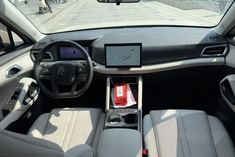 Used BYD Yuan UP 2025 Model 301KM Leading Version