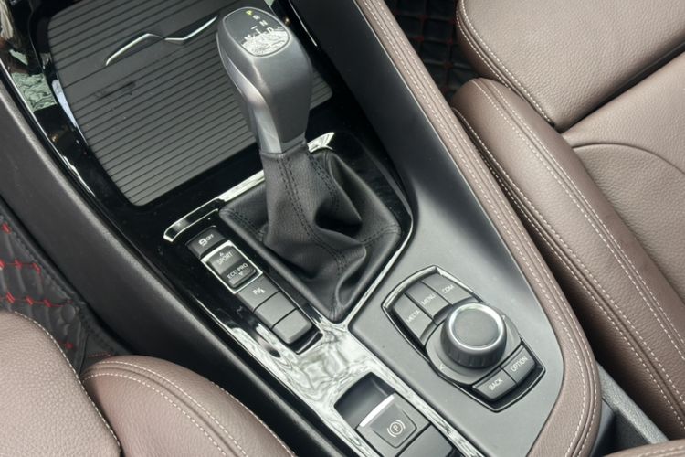 Used BMW X1 2019 sDrive18Li Premium Edition Interior 3