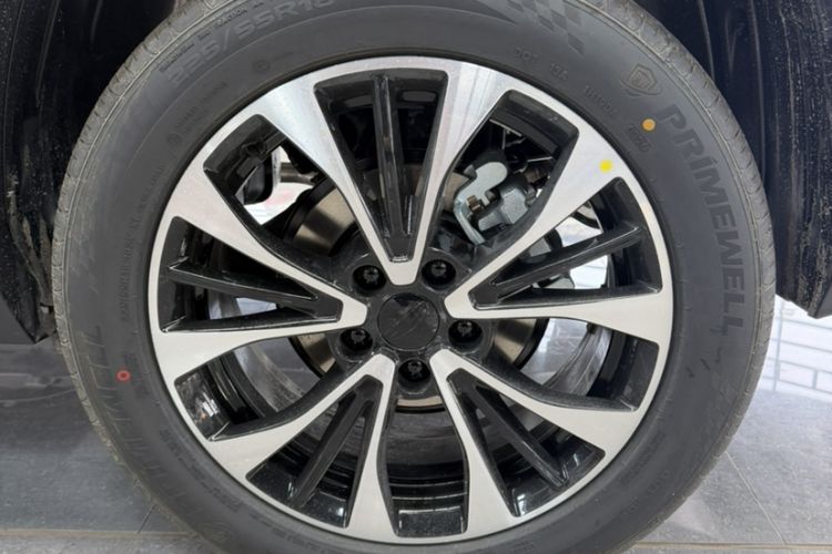 Used Geely Auto Emgrand X7 Sport 2026 Model 1.5TD Aspirational Exterior 10