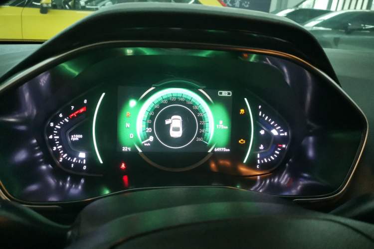 Used Hyundai Lafesta 2021 280TGDi DLX Luxury Edition Odometer Close Up