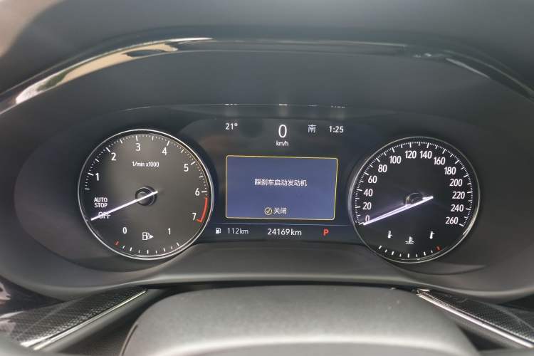 Used Buick Envision 2022 Encore S 552T Two-Wheel-Drive Luxury Model
