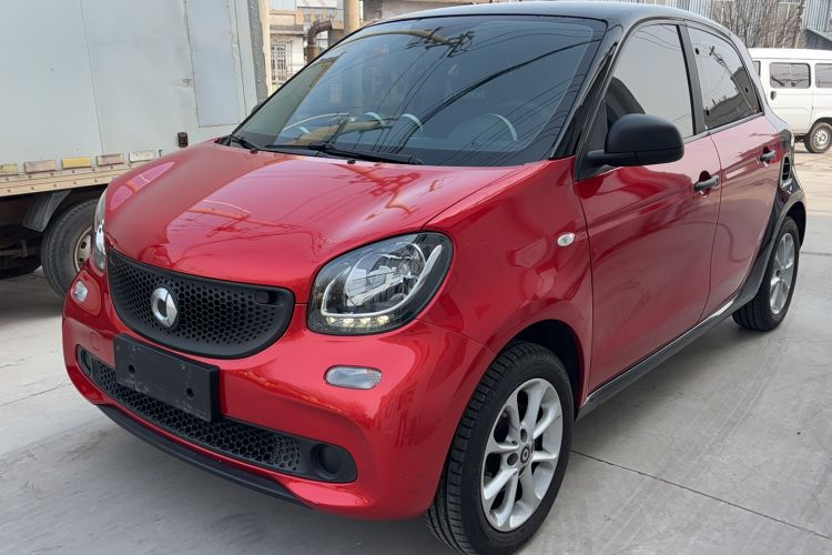 Used smart forfour 2018 1.0L 52 kW Dynamic Edition