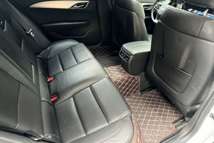 Used Cadillac ATS-L 2017 28T Fashion Edition Interior 6