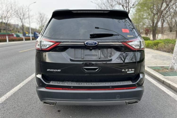 Used Ford Edge 2016 EcoBoost 245 Two-Wheel-Drive Platinum Edition 7-Seater