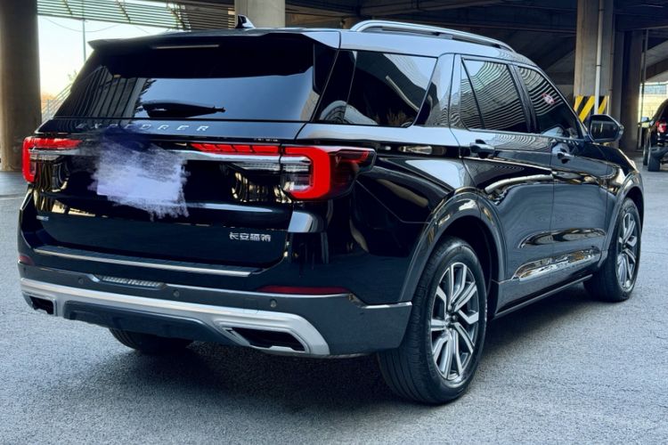 Used Ford Explorer 2023 EcoBoost 285 Four-Wheel Drive Titanium Edition 7-Seater