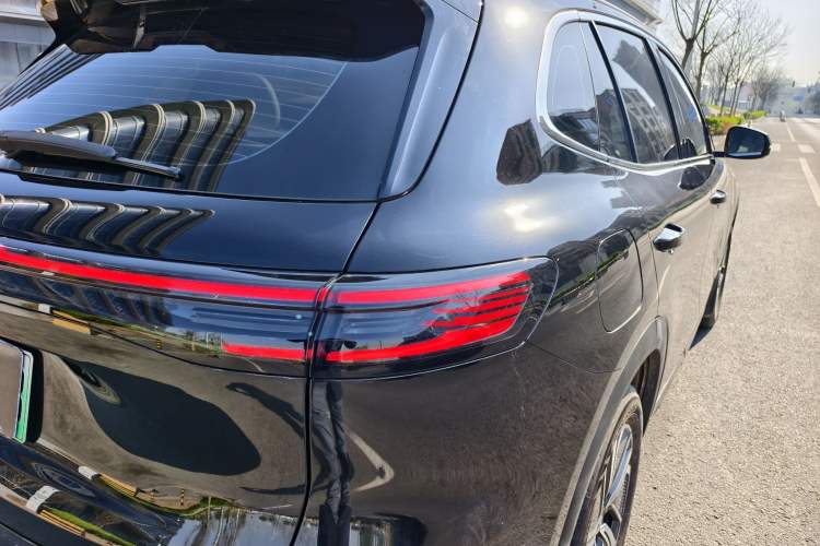 Used Geely Galaxy Xingjian 7 EM-i 2025 120km Exploration+ Version Exterior 11