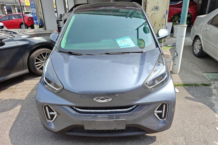 Used Chery New Energy Little Ant 2022 Revised Version Sweet Pink Edition Half-Sugar Version Lithium Iron Phosphate 30.7 kWh 30 kW 301 km