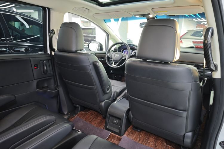 Used Honda Odyssey 2022 2.0L eHEV Sharp Enjoyment Edition Interior 8