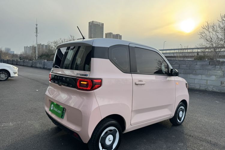 Used Wuling Hongguang MINIEV 2022 Macaron Premium Model – Lithium Iron Phosphate