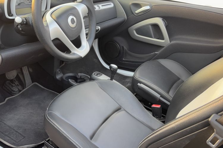 Used smart fortwo 2012 1.0T Convertible Passion Edition