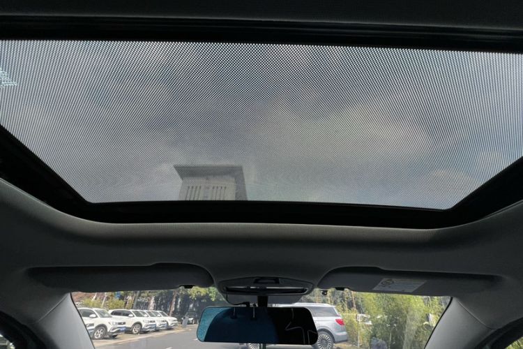 Used Geometry E Firefly 2022 401 km Linglong Tiger 4 Seats
