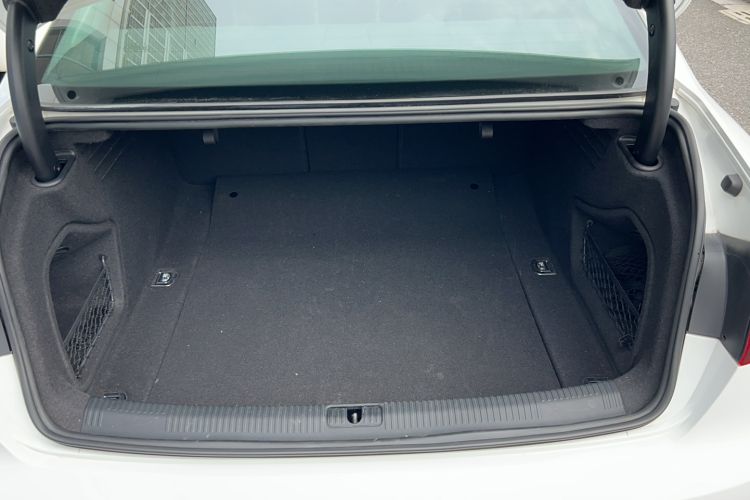 Used Audi A4L 2017 40 TFSI Style Edition