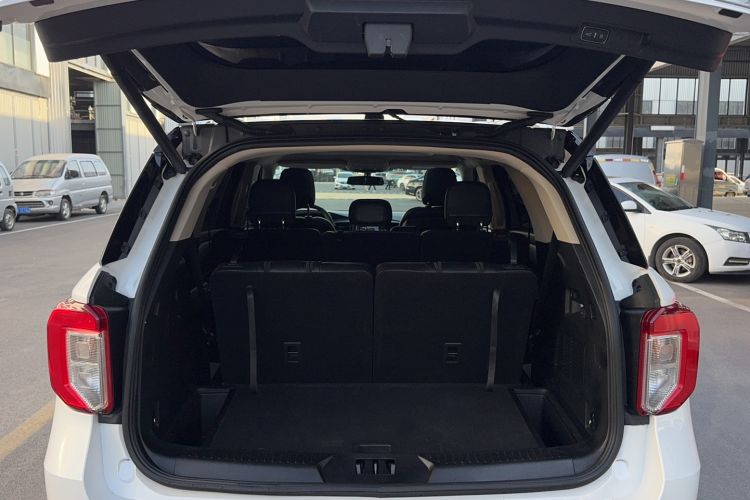 Used Ford Explorer 2020 EcoBoost 285 4x4 Trend Edition 7-Seater