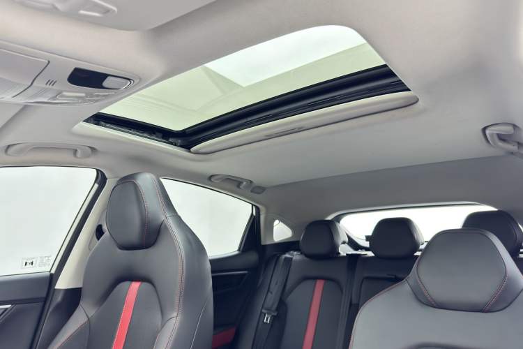 Used SOL A5 2022 1.5T CVT Youth Edition Interior 6