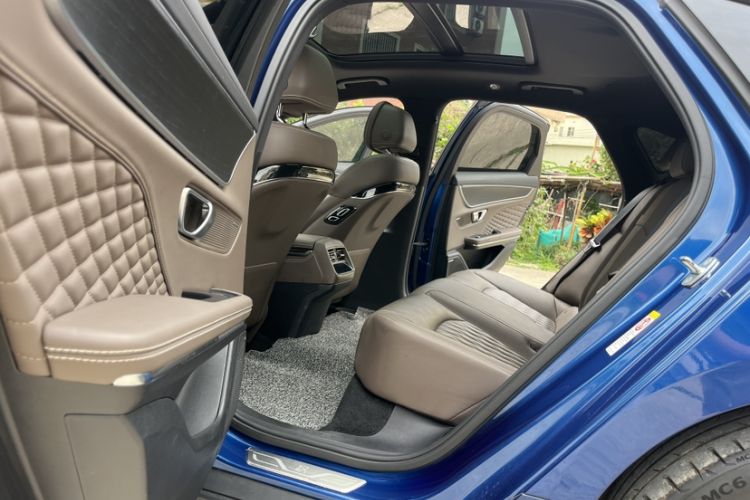 Used BYD Han 2022 DM-i 121KM Luxury Model Interior 3