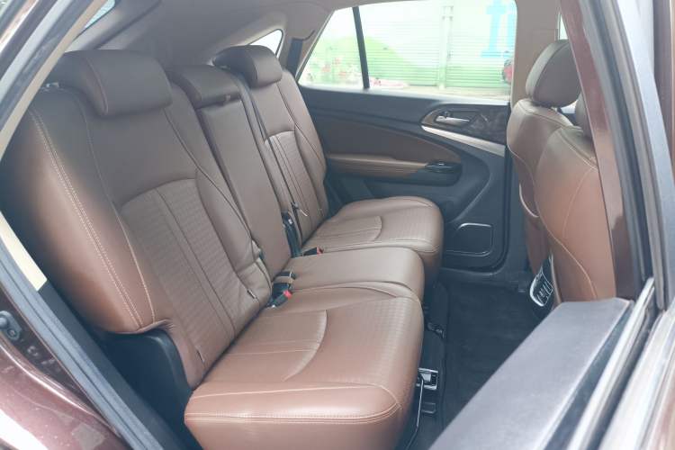 Used BYD S7 2016 2.0T Automatic Prestige Plus