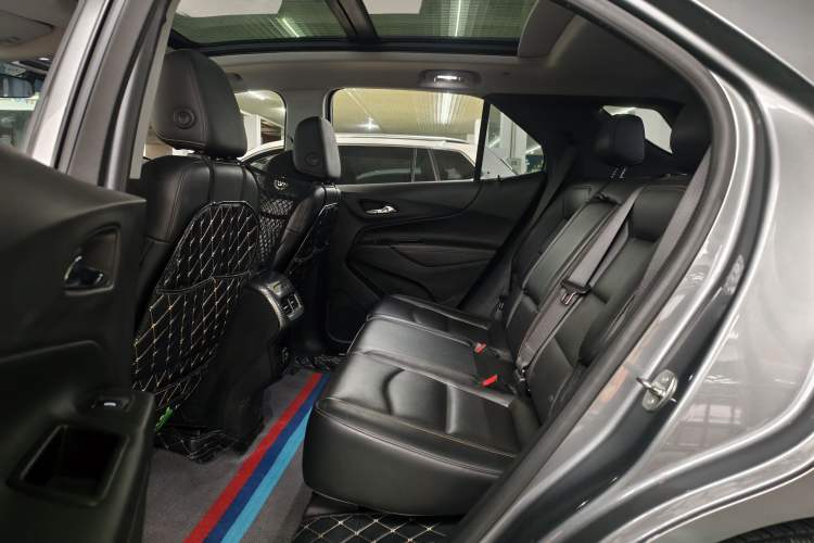 Used Chevrolet Equinox 2019 535T Automatic Chijie Edition China VI Interior 2