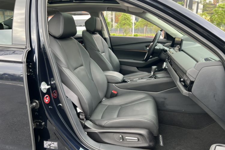 Used Honda Accord 2024 260TURBO Prestige Edition Right Front Seat