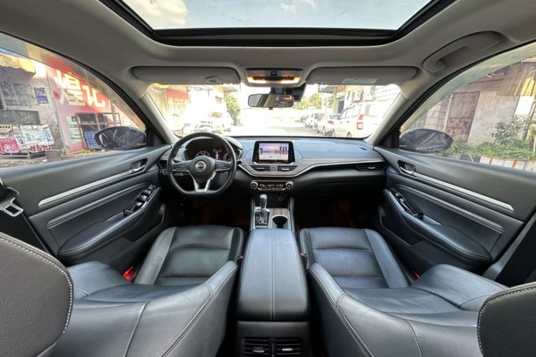 Used Nissan Teana 2021 2.0L XL Comfort Edition Interior 2