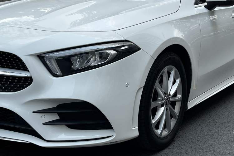 Used Mercedes-Benz A-Class 2022 Restyled A 200 L Sport Sedan Fashion Version Exterior 8