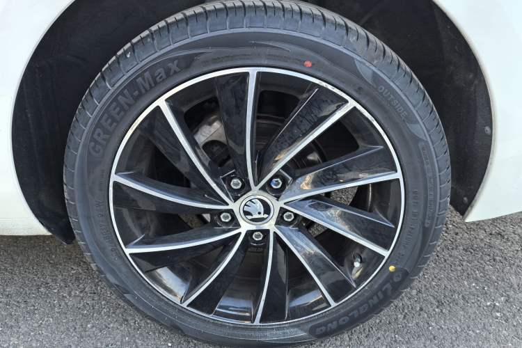 Used Skoda Octavia 2018 TSI280 DSG Luxury Edition