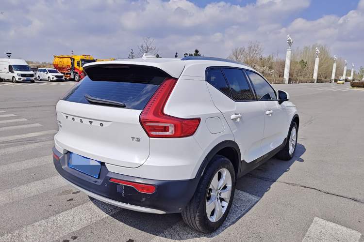 Used Volvo XC40 2020 T3 Smart & Stylish Edition Exterior 4