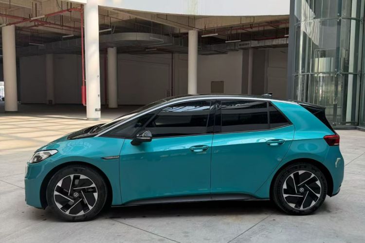 Used Volkswagen ID.3 2023 Pure Smart Edition