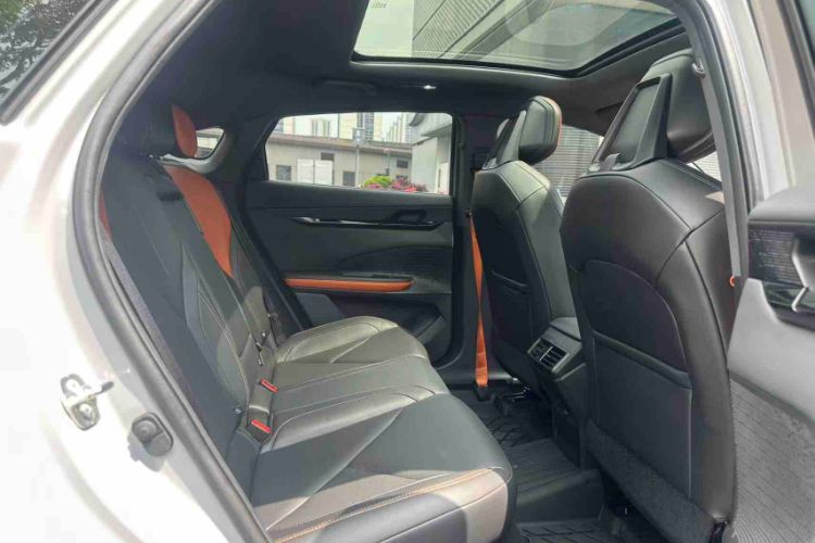 Used CHANGAN UNI-V 2022 1.5T Prestige Version Interior 10