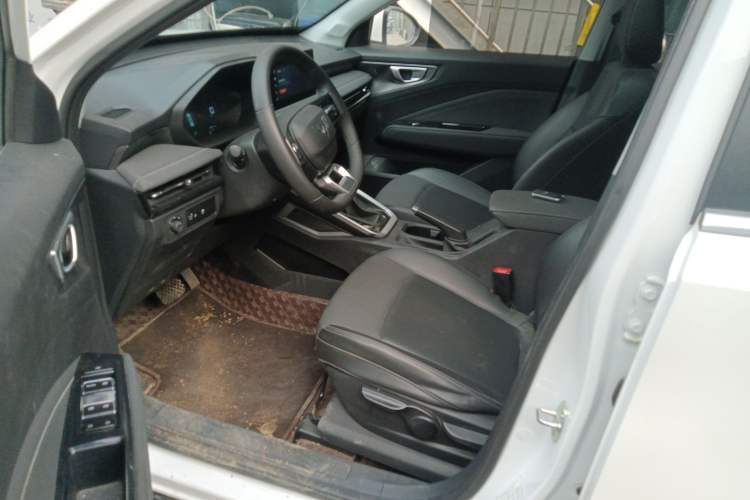 Used Wuling Alvez 2022 1.5L CVT Comfort Edition