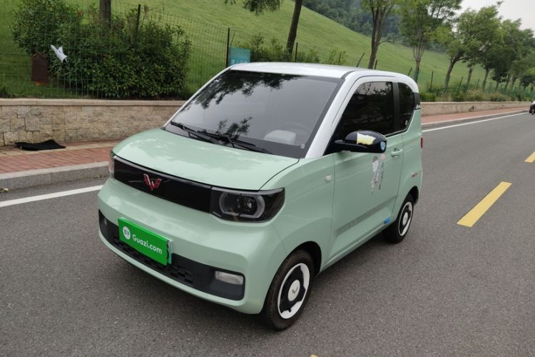 Used Wuling Hongguang MINIEV 2021 Macaron Fashion Model Lithium Iron Phosphate
