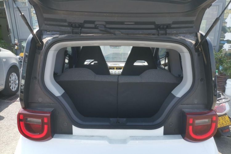 Used Chery New Energy QQ Ice Cream 2022 170km Sundae Phosphate Lithium-Ion