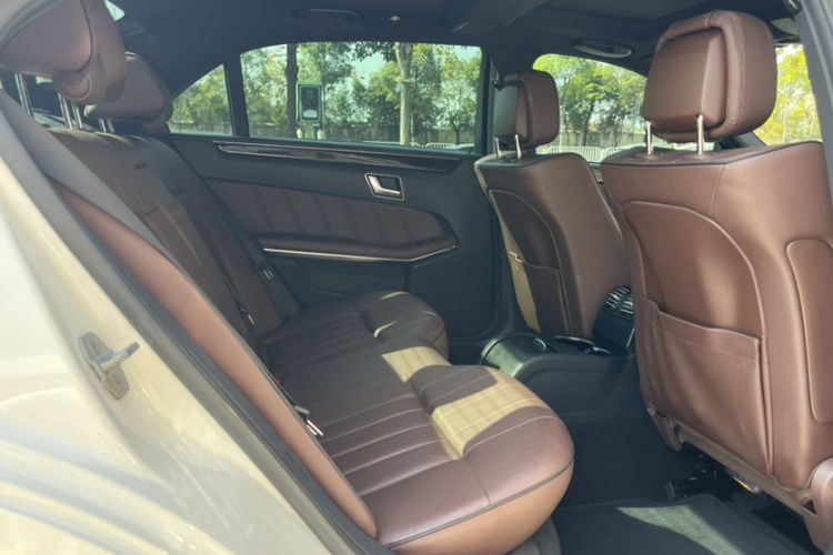 Used Mercedes-Benz E-Class 2015 E 260 L Luxury Model
