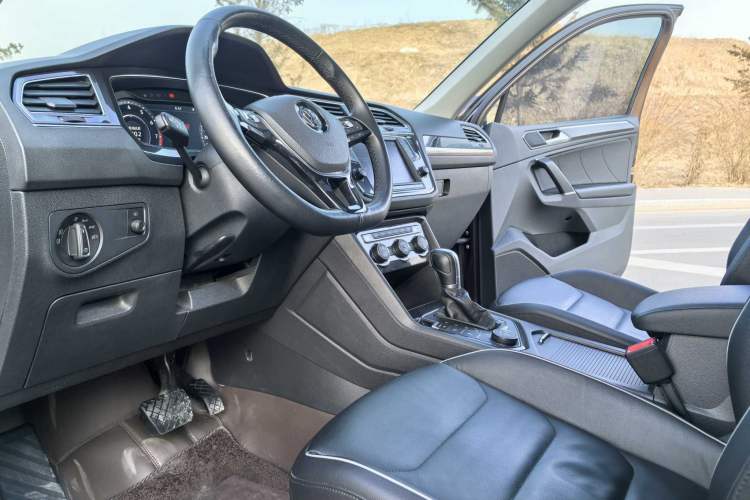 Used Volkswagen Tiguan 2017 330TSI All-Wheel-Drive Innovation Model