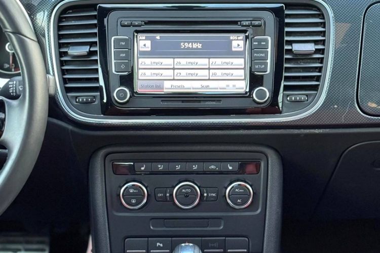 Used Volkswagen Beetle 2013 1.4TSI Luxury Model Left Front Headlight