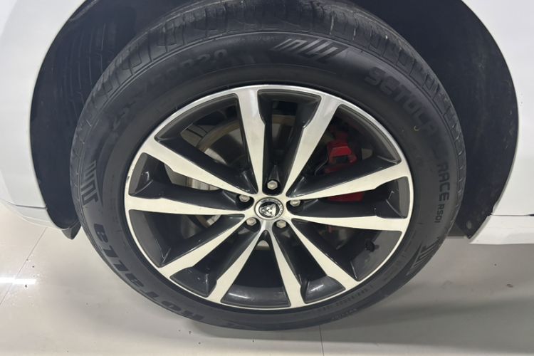 Used Jaguar F-PACE 2024 P250 R-Dynamic SE