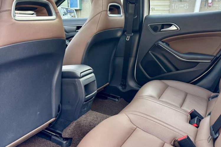 Used Mercedes-Benz GLA 2015 GLA 260 4MATIC
