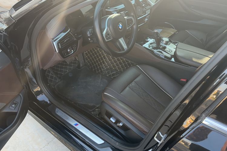 Used BMW 5 Series 2022 Restyled 530Li Leading Edition M Sport Package