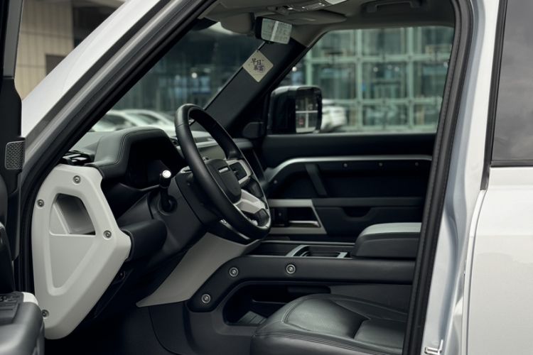 Used Land Rover Defender 2024 110 3.0T P400 XS