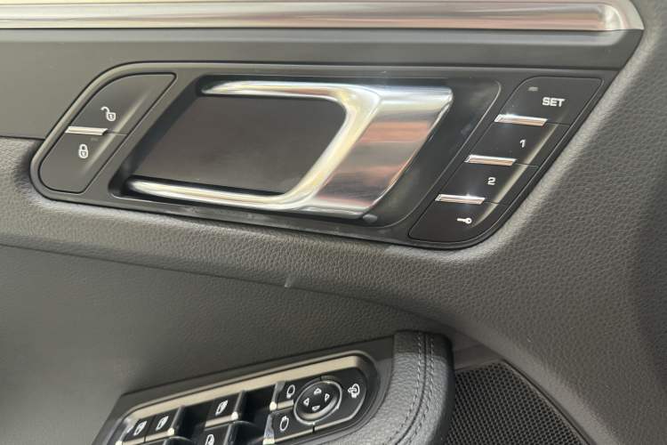 Used Porsche Macan 2016 Macan 2.0T