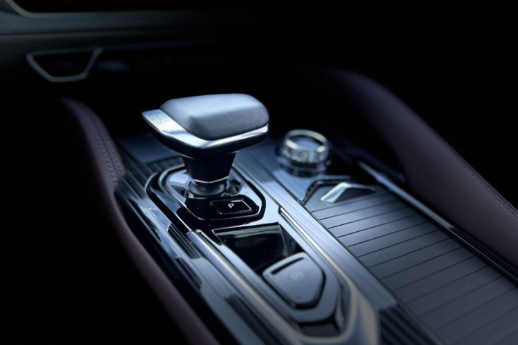 Used Geely Auto Monjaro L 2024 2.0TD High-Power Automatic Two-Wheel Drive Yunqi Version