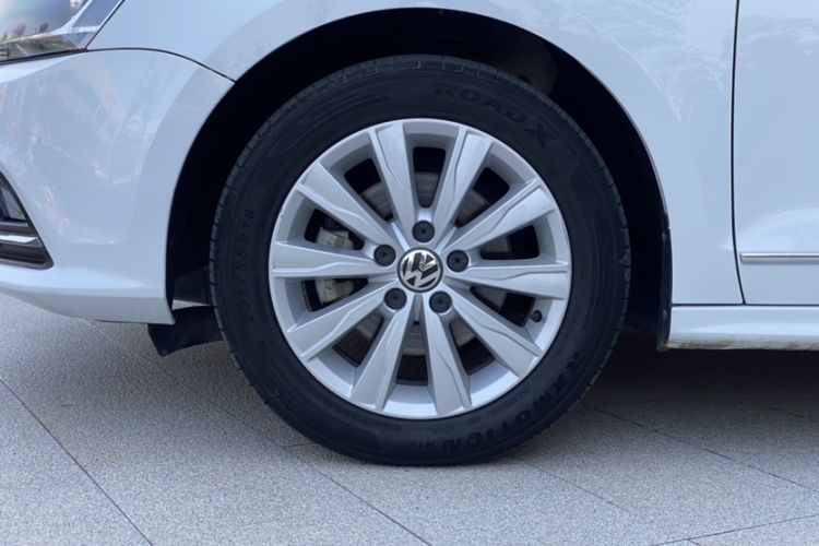 Used Volkswagen Sagitar 2015 1.6L Manual Comfort Model Exterior 3