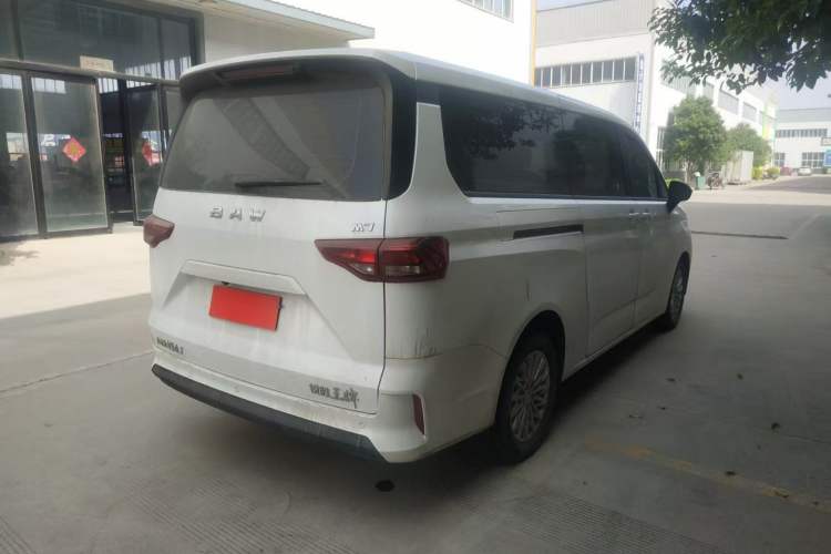 Used BAW Ruisheng Ace M7 2023 2.0L Automatic Long-wheelbase Business Version 7 Seats Exterior 2