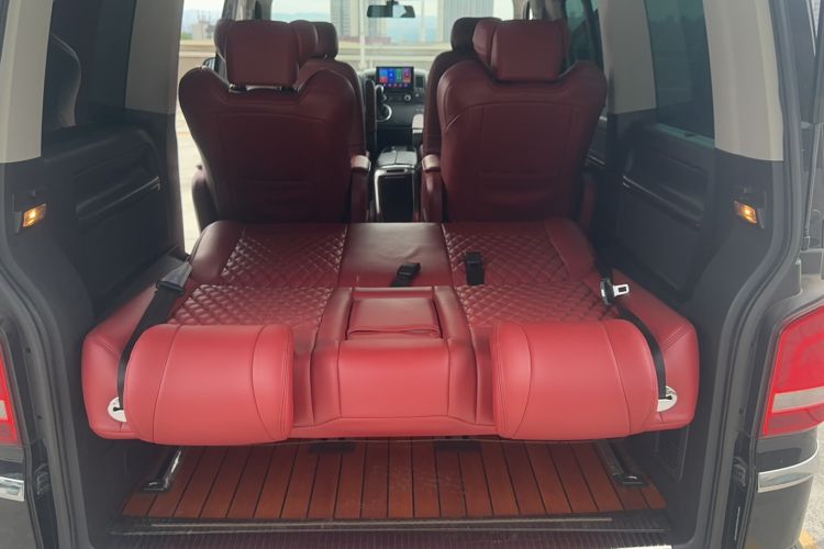 Used Volkswagen Multivan 2012 2.0 TSI Two-Wheel-Drive Luxury Edition