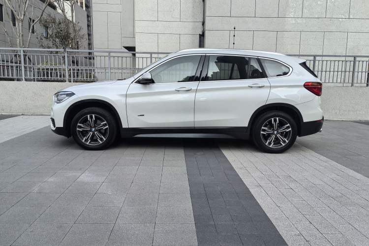 Used BMW X1 2016 sDrive18Li Premium Edition